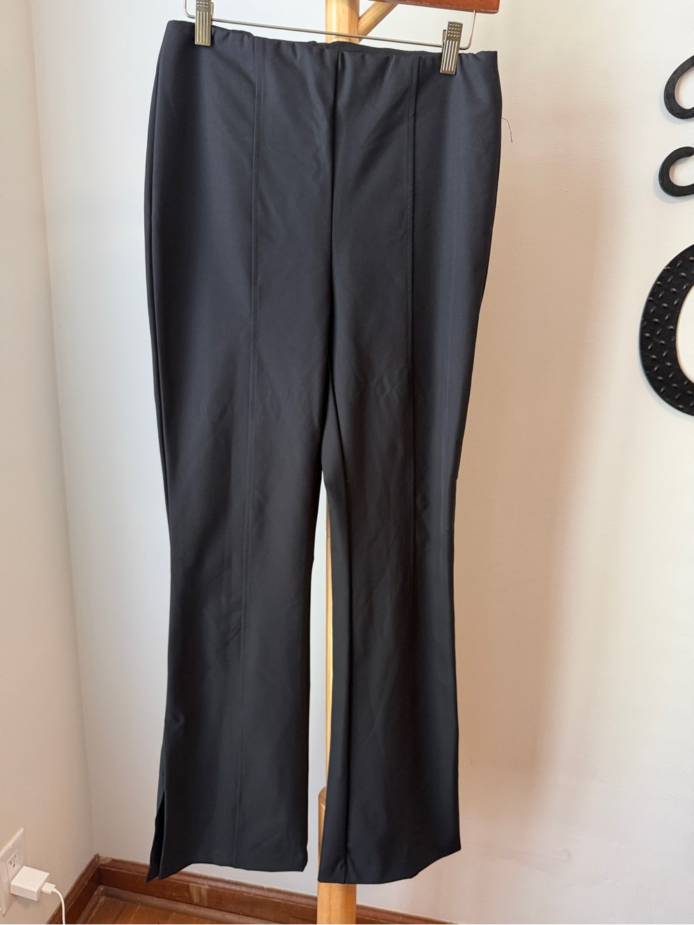 House of Harlow Black Boot Cut Pull On Dress Pants Size 4 Center Seam Slit
